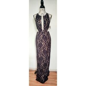 Aidan Mattox Sleevless Black Lace Halter Gown Dress 6 Mesh‎ Formal Side Slit